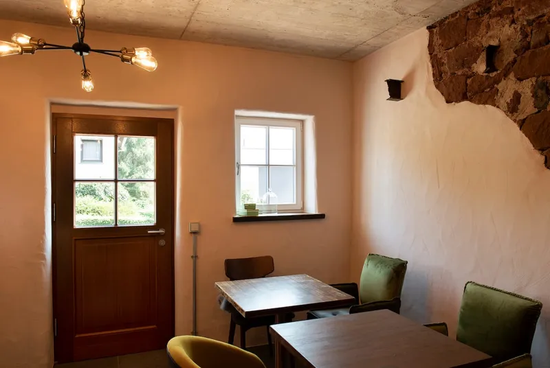 Sorpetaler-Holzfenster Bauernhaus-neues-Gewand-1