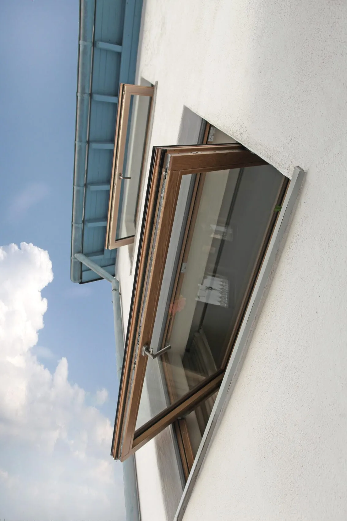 Sorpetaler Schwingfenster-Holz-Alu
